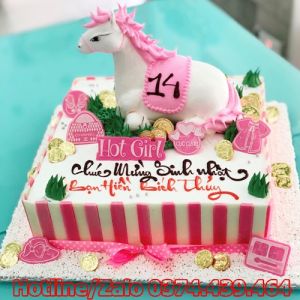 Top 10 Bánh sinh nhật vẽ hình con ngựa hấp dẫn và ngon miệng